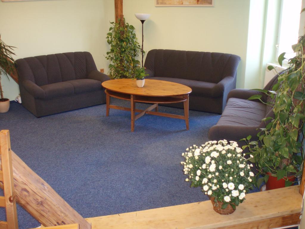 Hotel Mrazek Pardubice Zimmer foto
